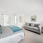 Home Erborn London Mayfair