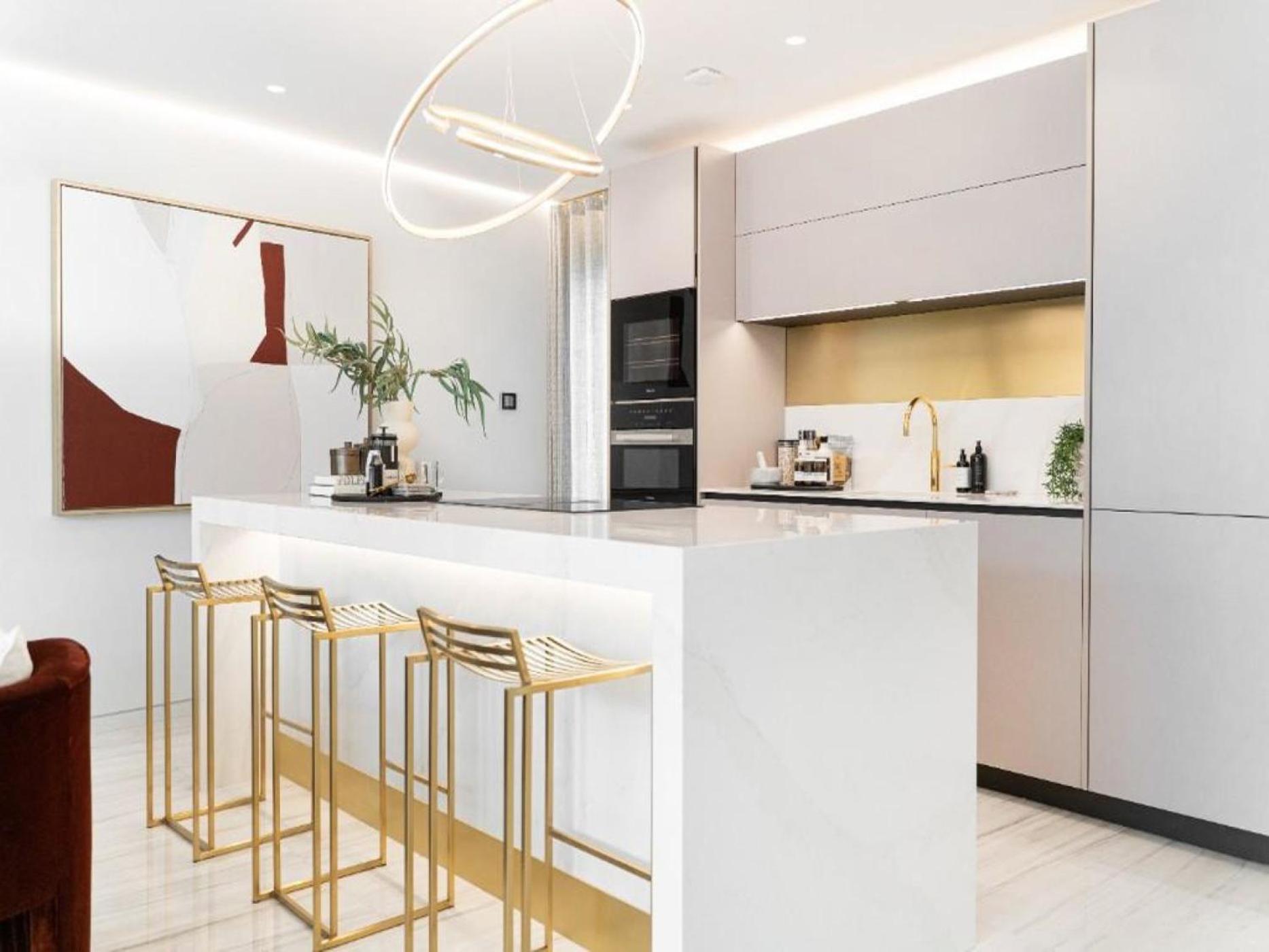 Erborn Mayfair